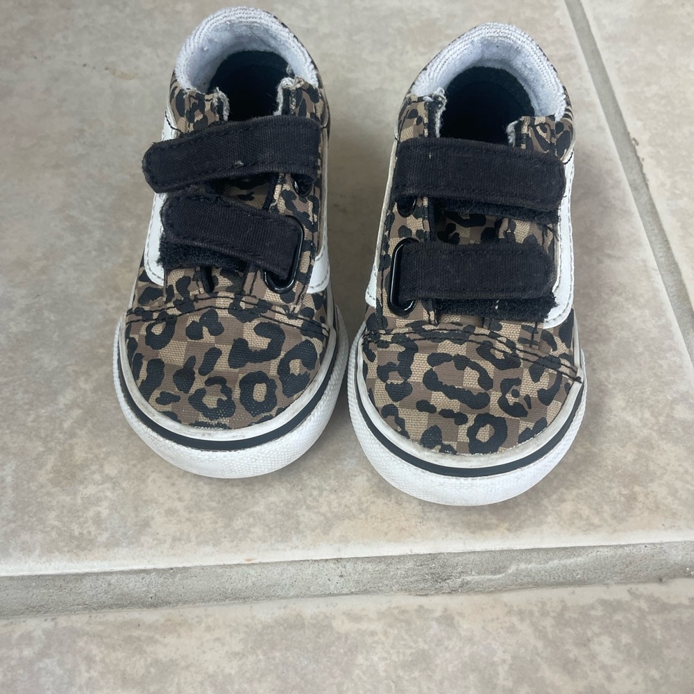Vans Kids Leopard Print Velcro Sneakers - Black & Brown